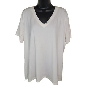Zenana V-neck Plus Size T-Shirt Size 2x